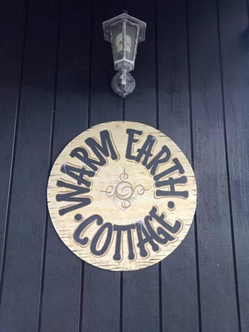 Warm Earth Cottages Aongatete Екстериор снимка